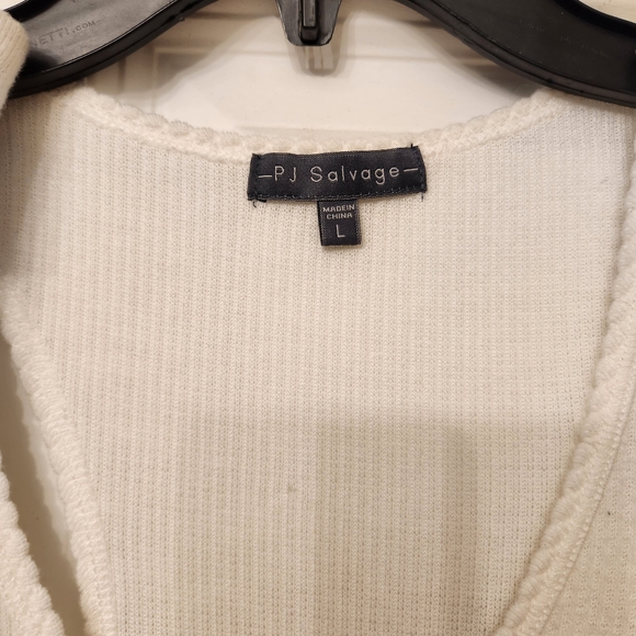 PJ Salvage Textured Essentials Shorts Lounge Set - Picture 6 of 12